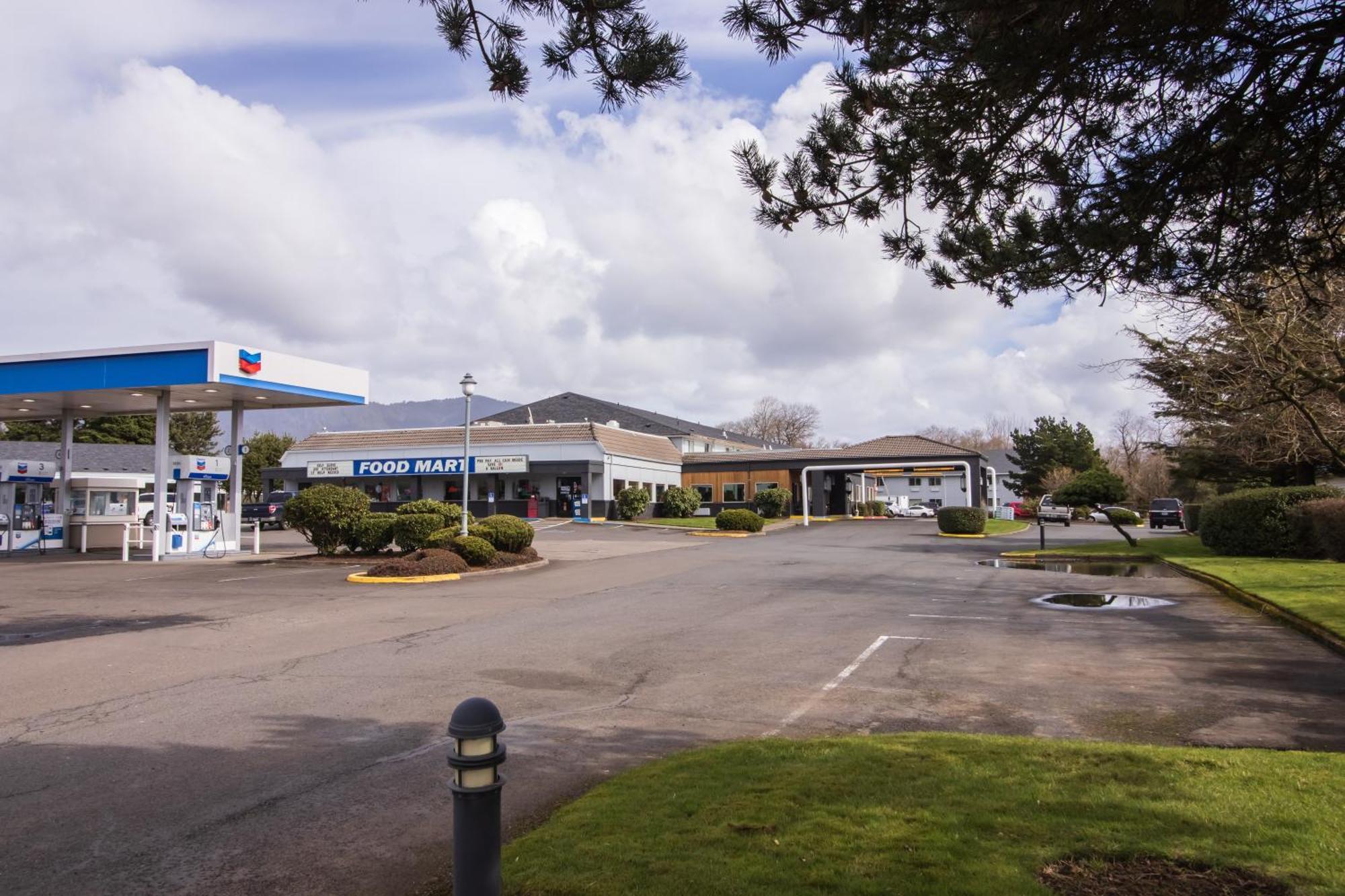 The Tillamook Inn Exterior photo